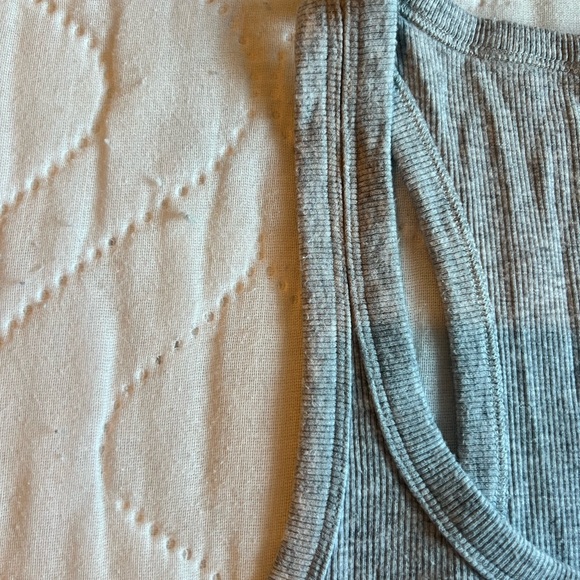 Aerie Grey Tank Top - Picture 2 of 4